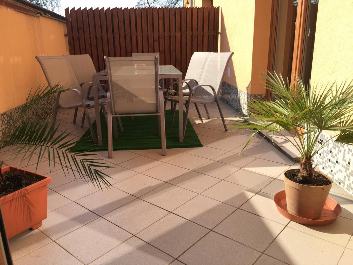 Apartman Slunecnice S Terasou Czeskie Budziejowice Zewnętrze zdjęcie